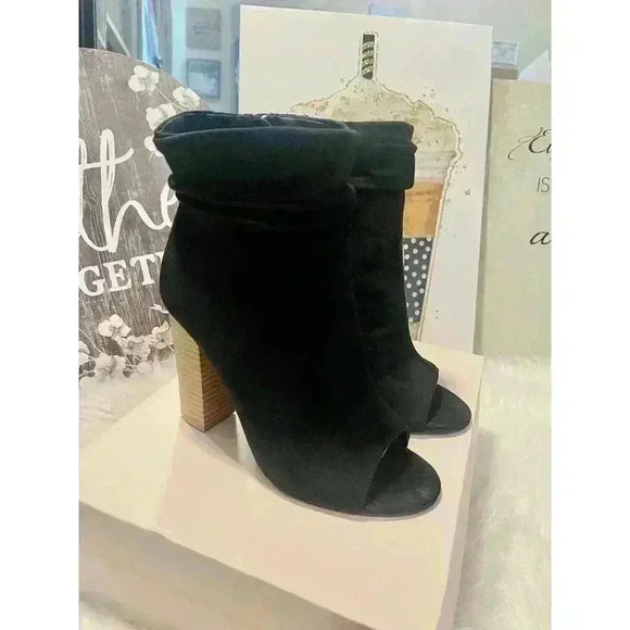 Blakeney Peep Toe Bootie - Picture 8 of 12